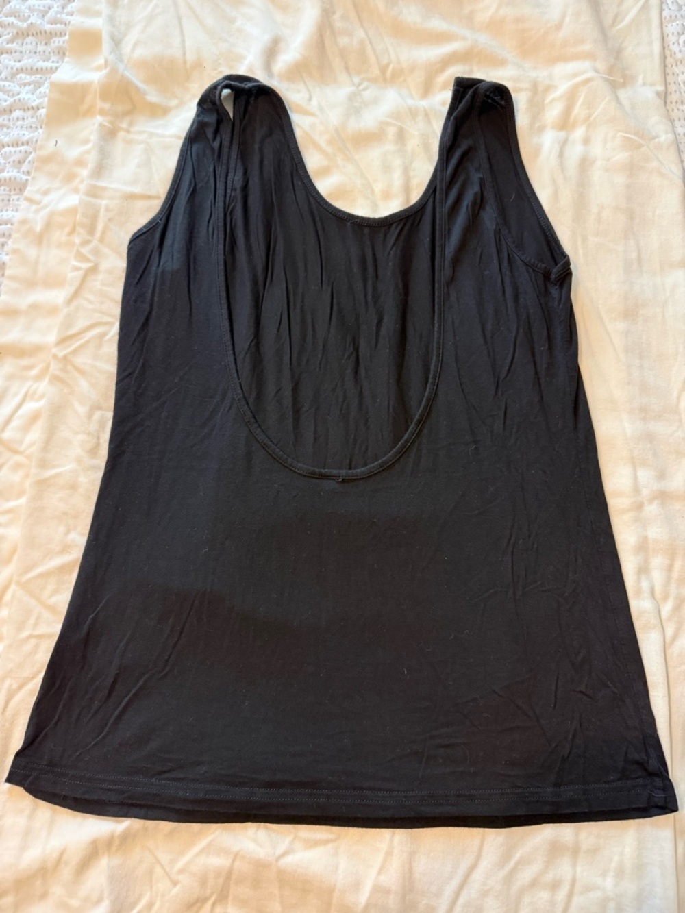 Women’s Scoop Neck Tank Top with Open Back - Black & White Set - Picture 5 of 9